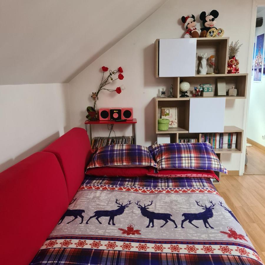 Appartement Spacieux Disneyland - La Vallee Village - 6 Personnes - 60M2 Saint-Germain-sur-Morin Exterior foto